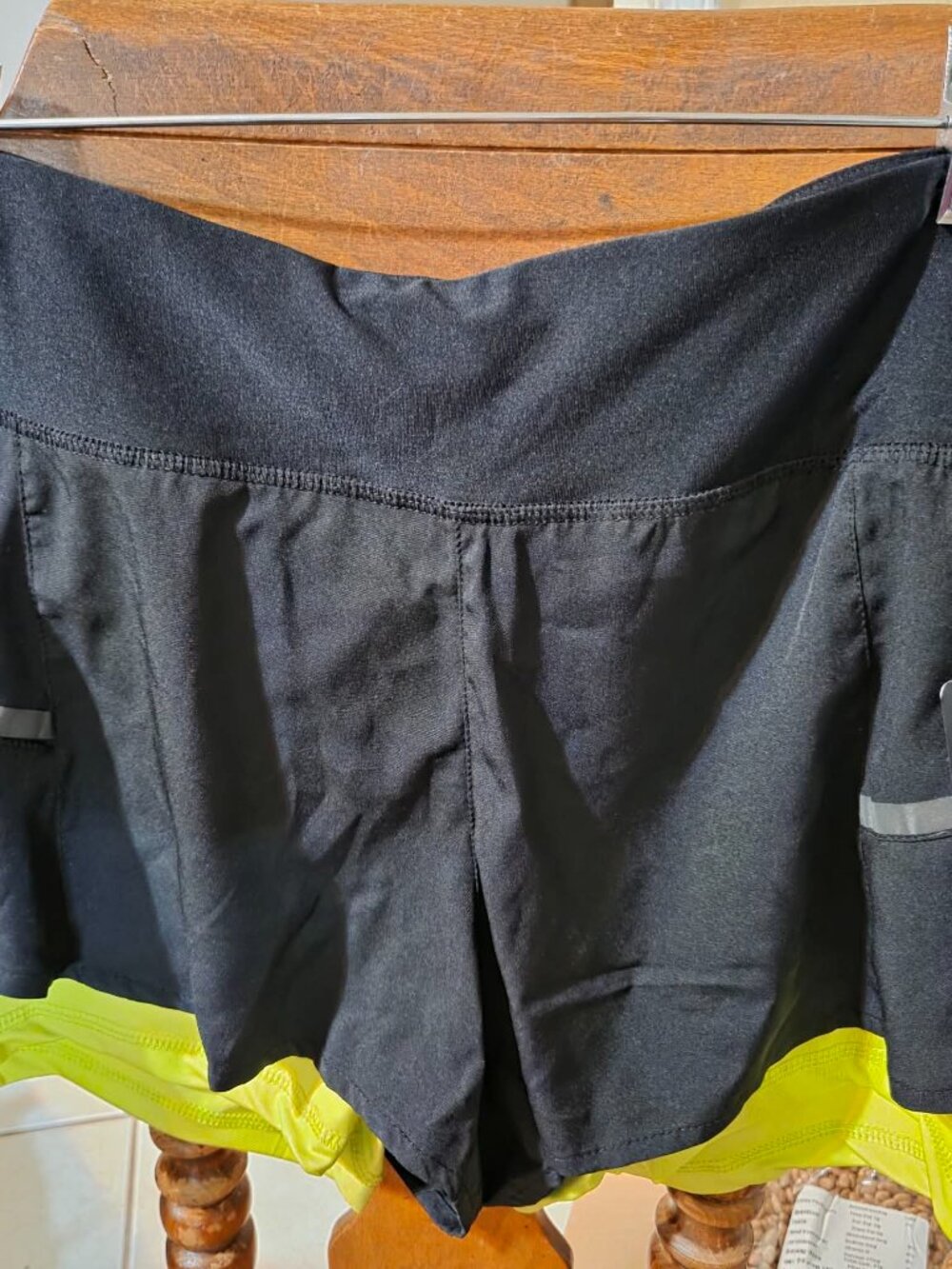 HIND Women's 2-in-1 Active Sports Shorts NWT